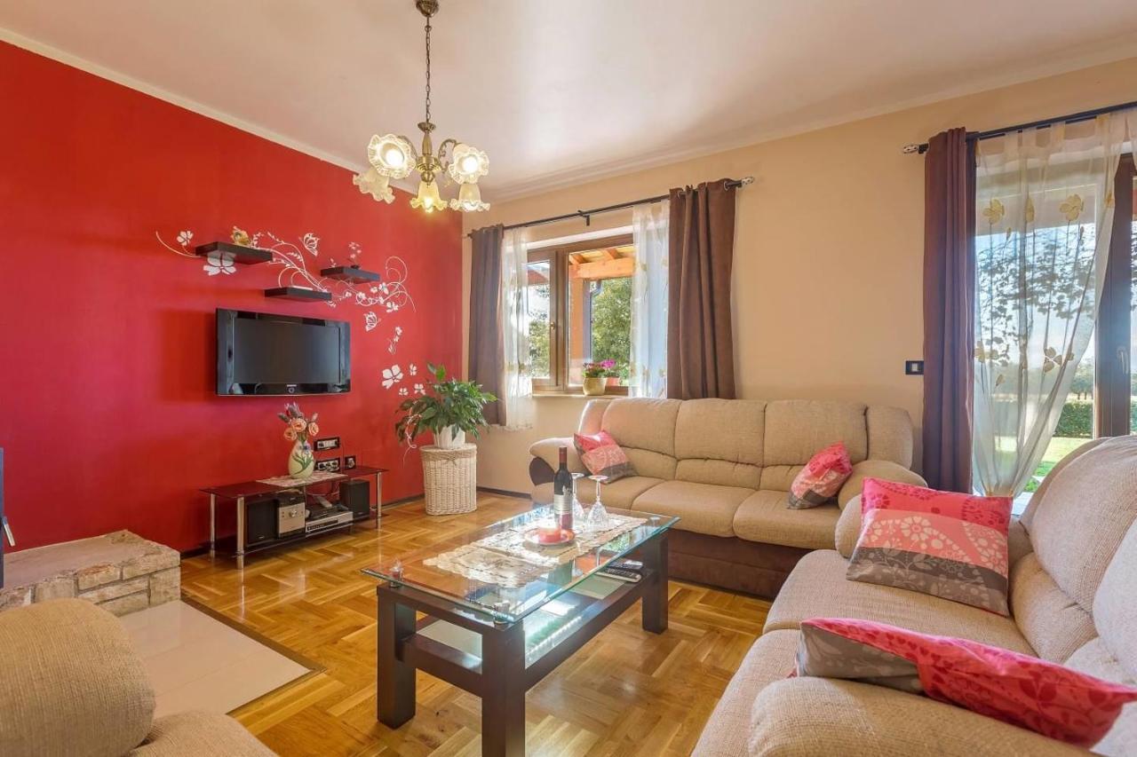 Вилла House Dolly Пореч Экстерьер фото